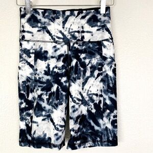 Marika Navy Tie Dye High Waist Athletic Shorts Size S